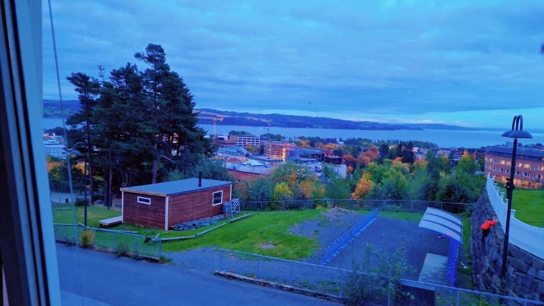 Room In Handsome Haven House Gjøvik Εξωτερικό φωτογραφία