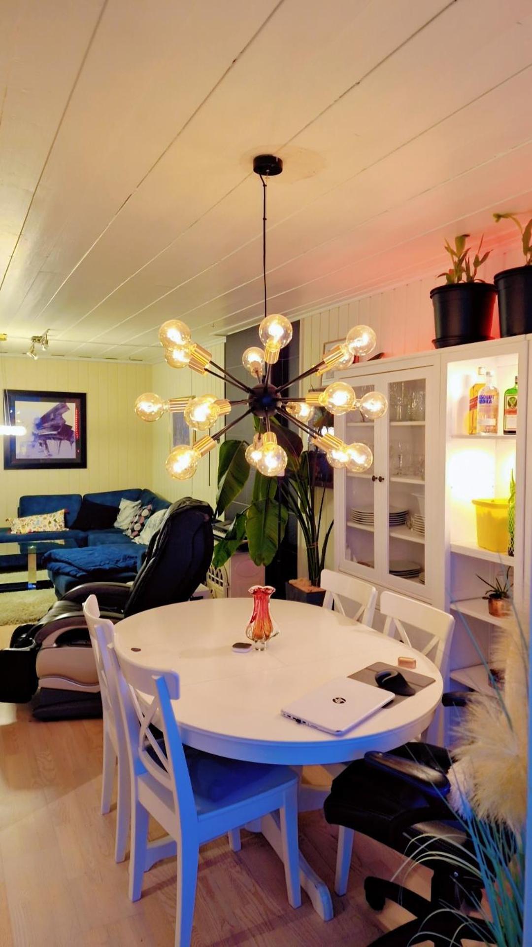 Room In Handsome Haven House Gjøvik Εξωτερικό φωτογραφία